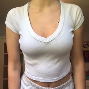 ❌SOLD❌ Brandy Melville Cropped T-Shirt White